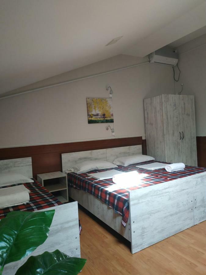 Hostel Portal Tiflis Exterior foto
