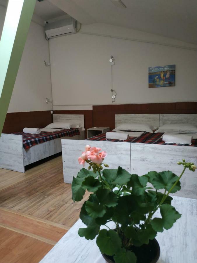 Hostel Portal Tiflis Exterior foto
